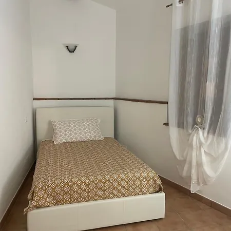 Holiday home La Ginestra San Demetrio ne' Vestini