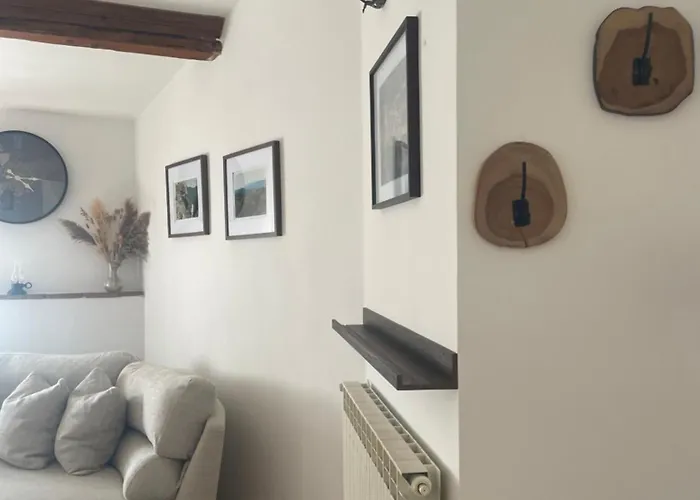 La Ginestra بيت للعطل